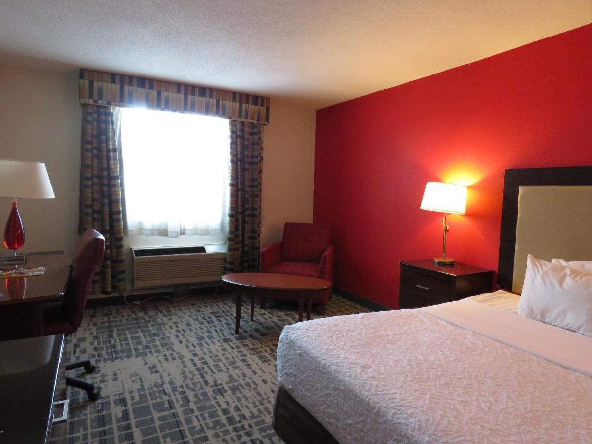 American Inn & Suites Ferndale ภายนอก รูปภาพ